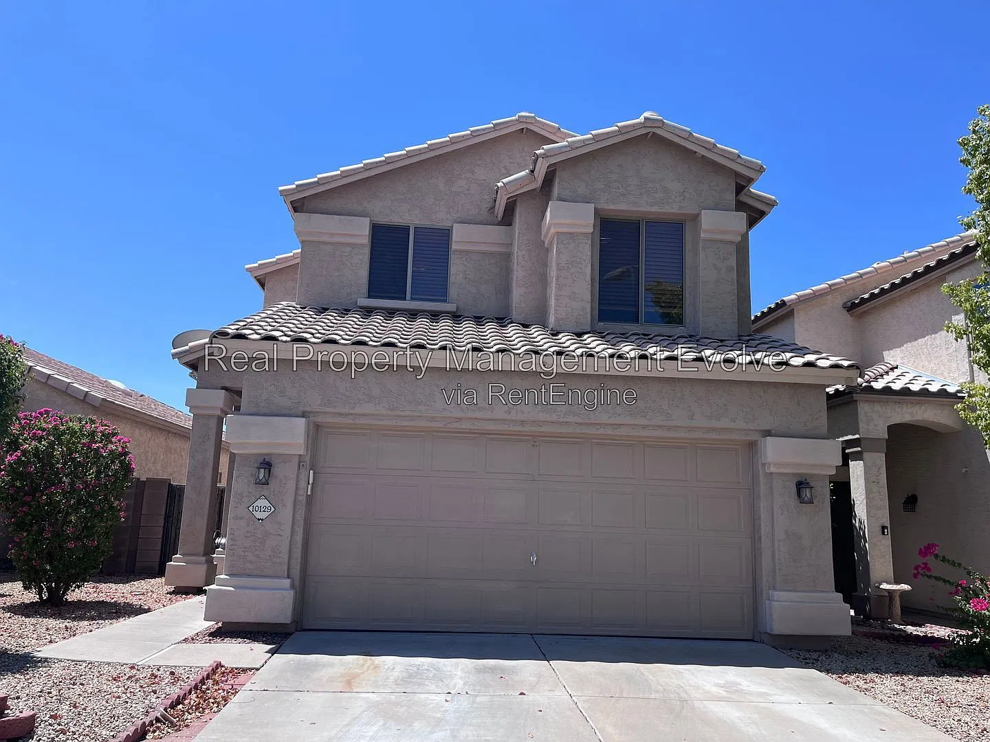 3 bed, 2.5 bath, 1772 sqft, $1,995 — Photo 2