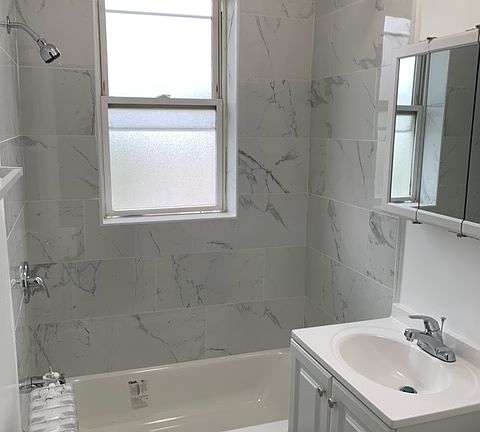 5th image of 219 N 2nd Ave APT 33