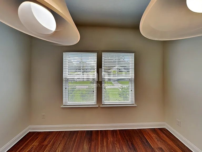 3234 Roundabout Dr — Photo 5