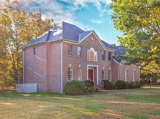 12507 Bay Hill Dr, Chester, VA 23836