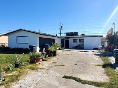 1138 W Avenue J15, Lancaster, CA, 93534