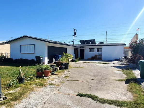 1138 W Avenue J15, Lancaster, CA 93534