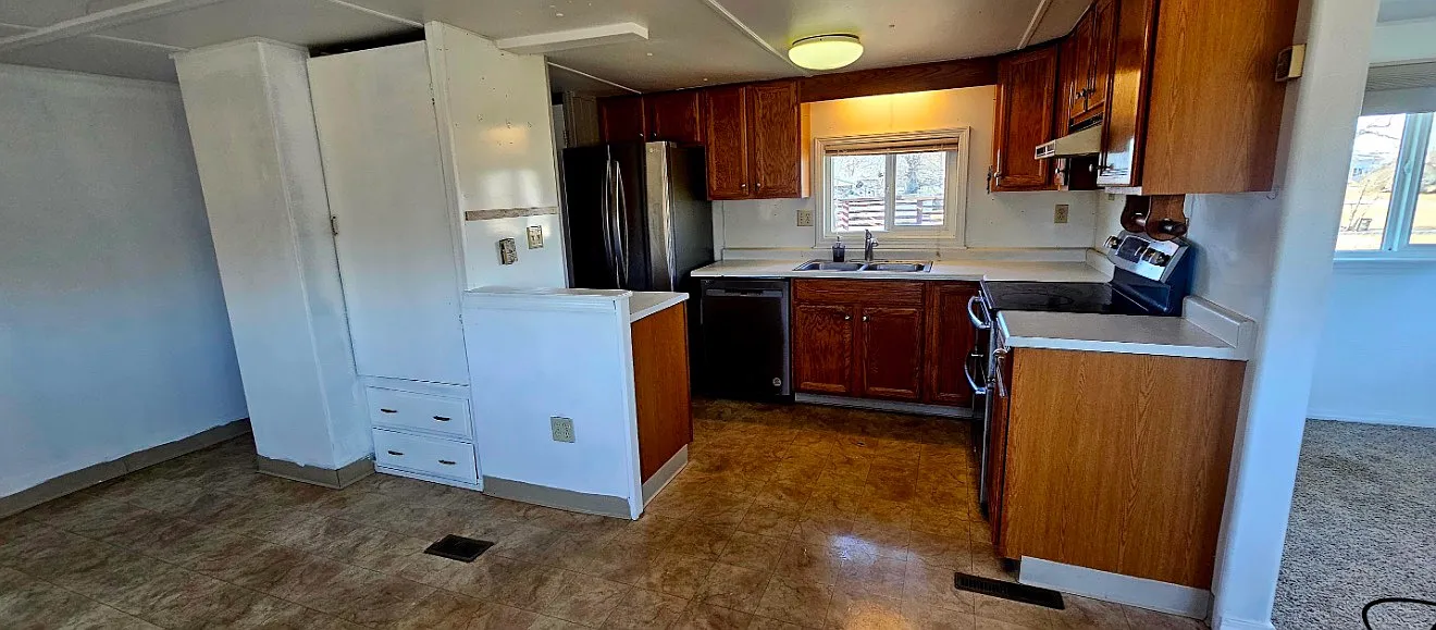 2 bed, 1728 sqft, $600 — Photo 3