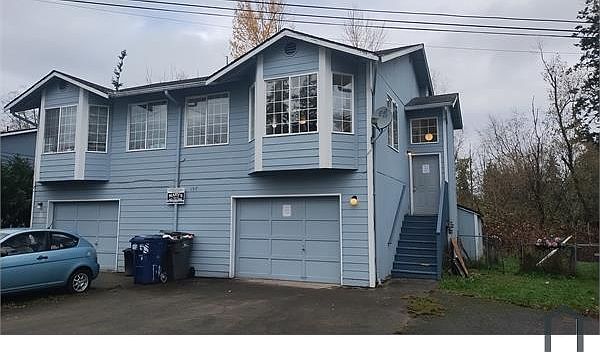 2nd image of 1317 Rancho Pl