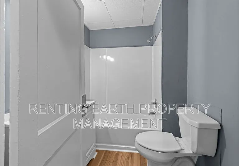 2309 Eufaula Ave — Photo 13