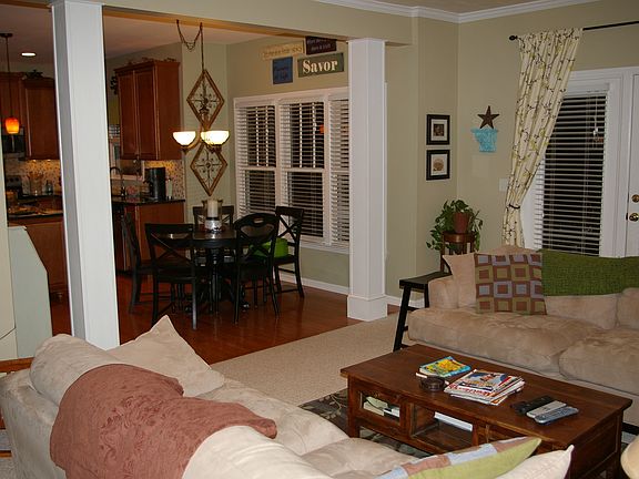 Family room off kitche with French doors to bkyd