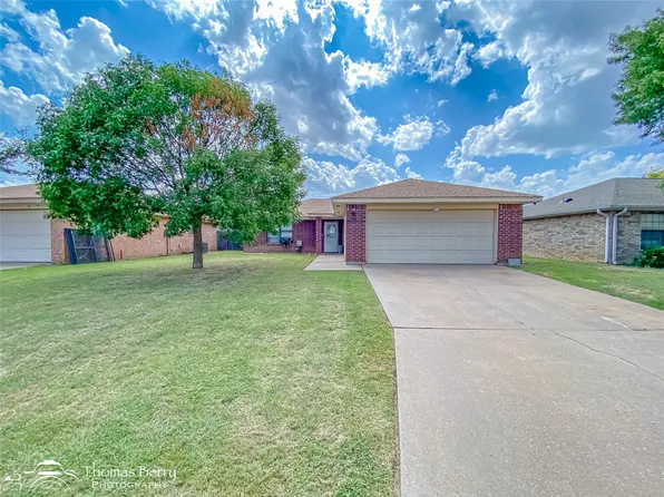 3850 Wake Forrest Ln, Abilene, TX 79602