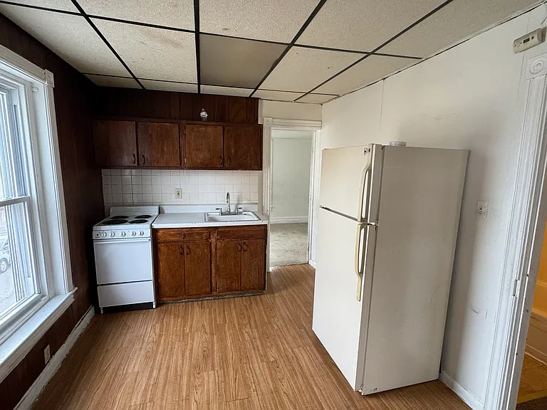 1528 W Gordon St #2 — Photo 3