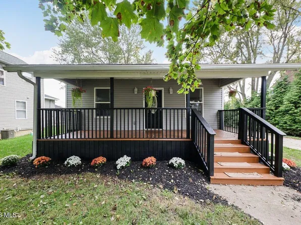 643 W Clinton St, Napoleon, OH 43545