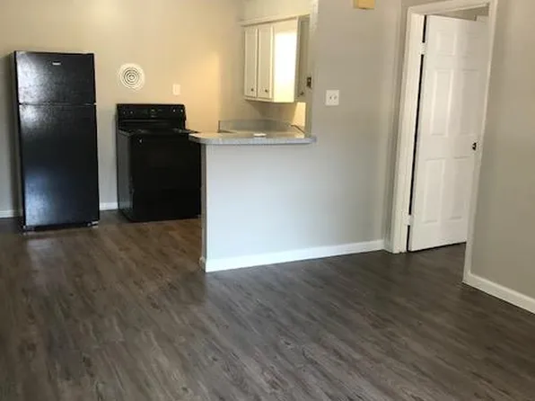 Kenwood Heights Apartments