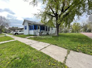 723 W 5th Ave, Mitchell, SD 57301