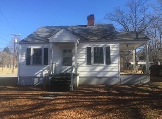 515 NW Market St, Reidsville, NC 27320