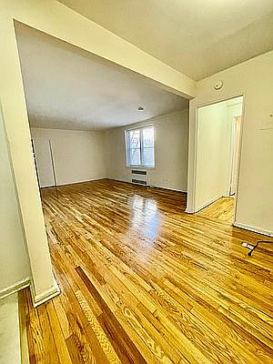 4th image of 8675 Midland Pkwy APT 6F
