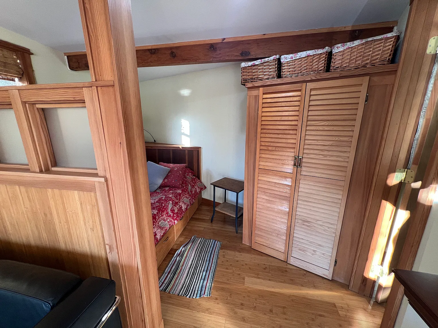 Studio, 320 sqft, $2,000 — Photo 4