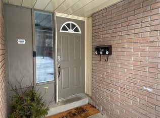 230 Blair Rd #7, Cambridge, ON N1S2J8