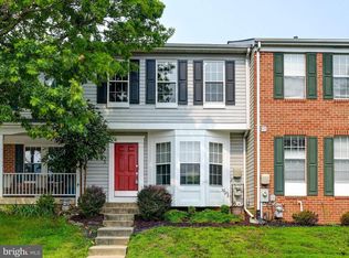 3 Sandview Ct, Baltimore, MD 21209