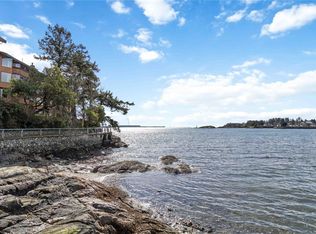 325 Maitland St #706, Victoria, BC