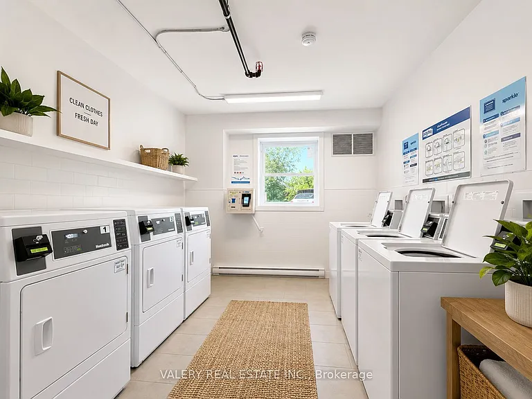 236 Gordon St #12 — Photo 6