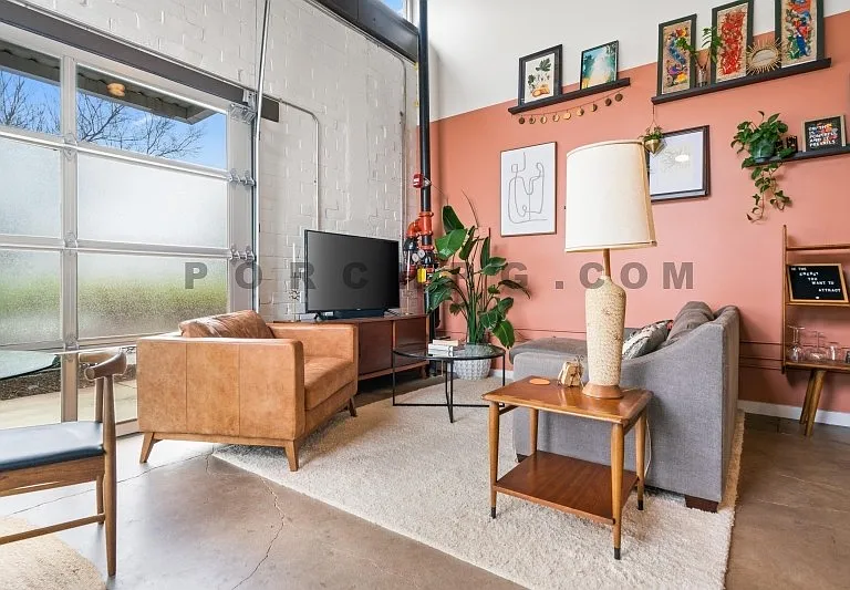 1661 La France St NE #228 — Photo 6