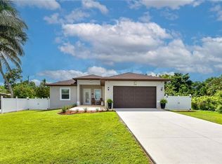 3196 Connecticut AVE, NAPLES, FL 34112