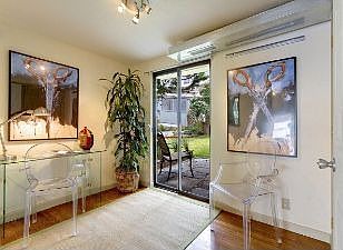 Bonus room 2 :: 1200 Clayton St. #8