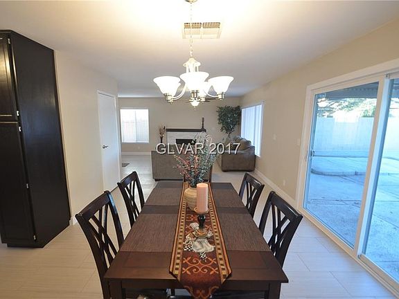 2nd image of 1605 Amboy Dr