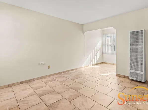 1985 Chicago St, San Diego, CA 92110