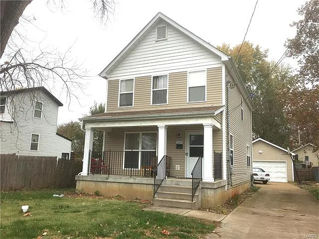 225 Viehl Ave photo 1