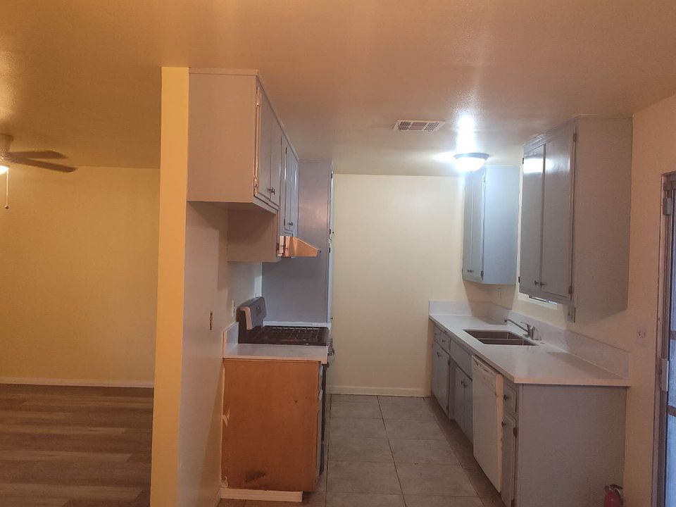 1st image of 441 E Stetson Ave