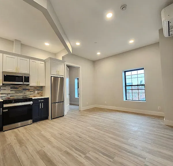32-62 83rd St #3P — Photo 3