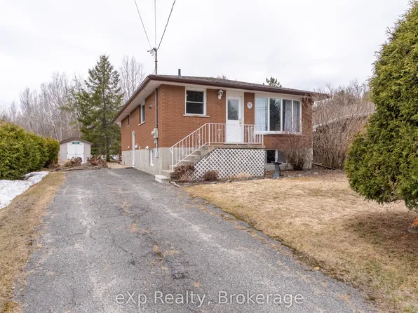 16 Aubrey St, Greater Sudbury / Grand Sudbury, ON P0M 1M0