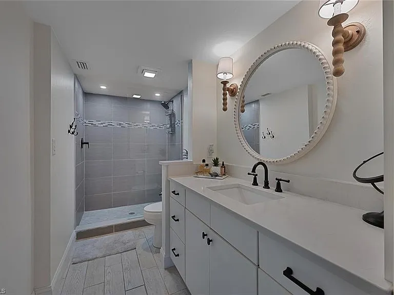 154 Cypress Way E #1102 — Photo 6