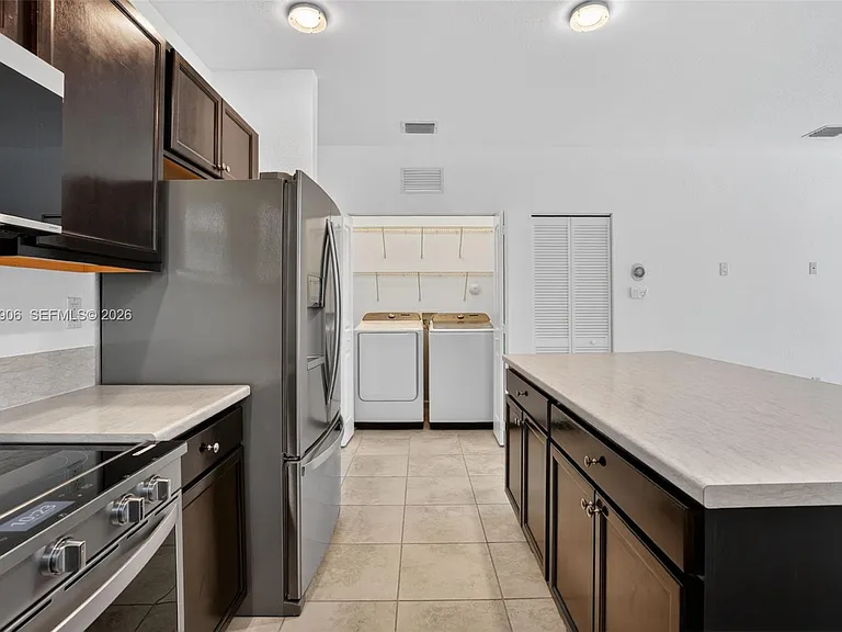 2371 SE 1st Ct — Photo 24