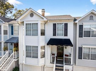 270 Hillcrest Rd APT 304, Mobile, AL 36608