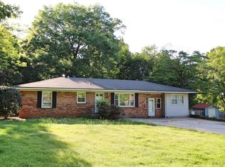 99 Westview Dr NE, Cartersville, GA