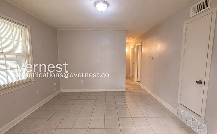 8304 Baldwyn Cv — Photo 11