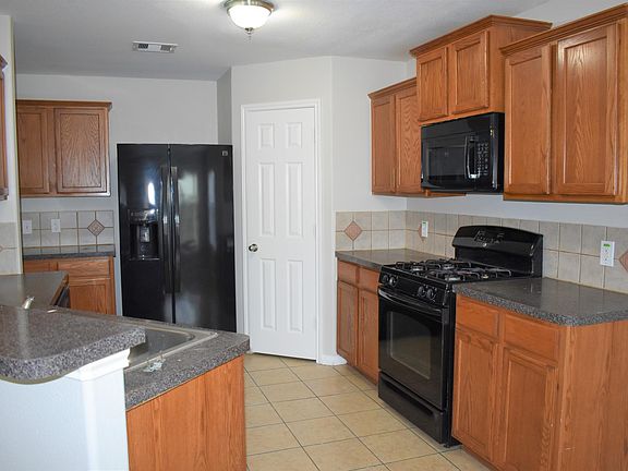 4th image of 19207 Cedarsham Ln