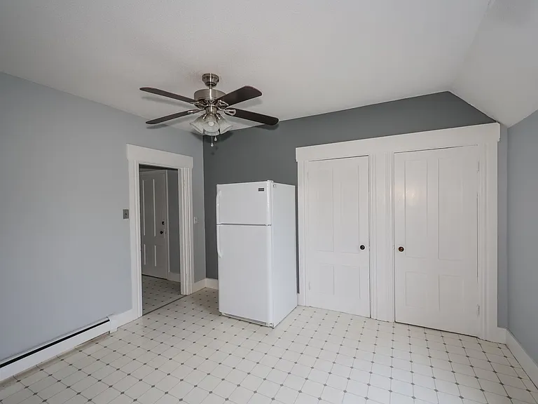 736 Maple St #2 — Photo 9