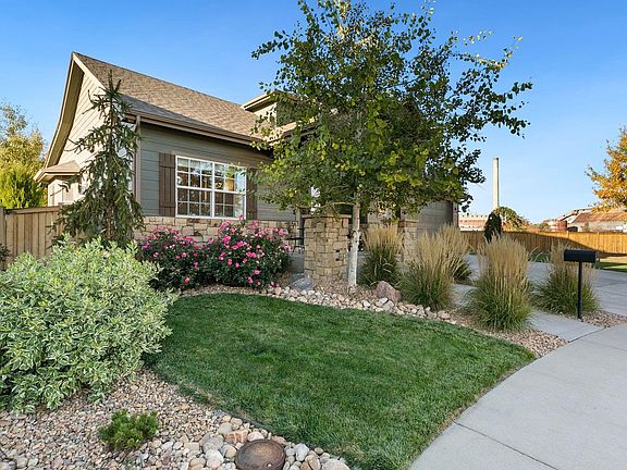 3rd image of 795 Capricorn Ct