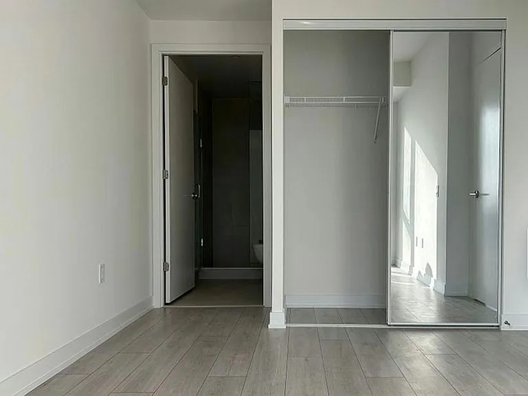 5858 Yonge St #321 — Photo 14