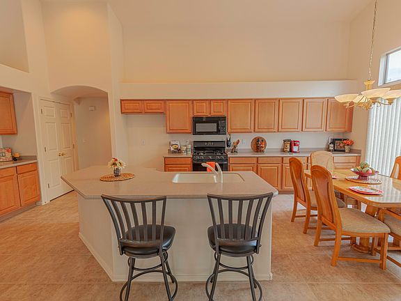 4th image of 4453 E Downing Cir