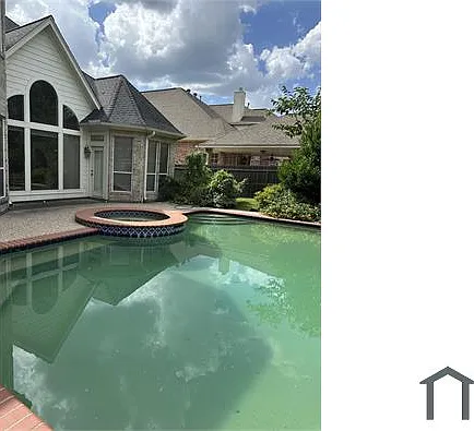 8505 Wyndham Village Dr — Photo 3