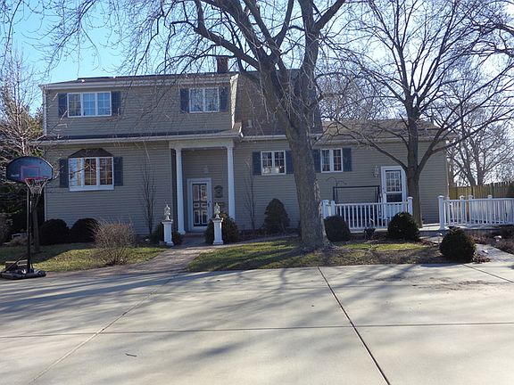 2nd image of 17308 S Park Ave
