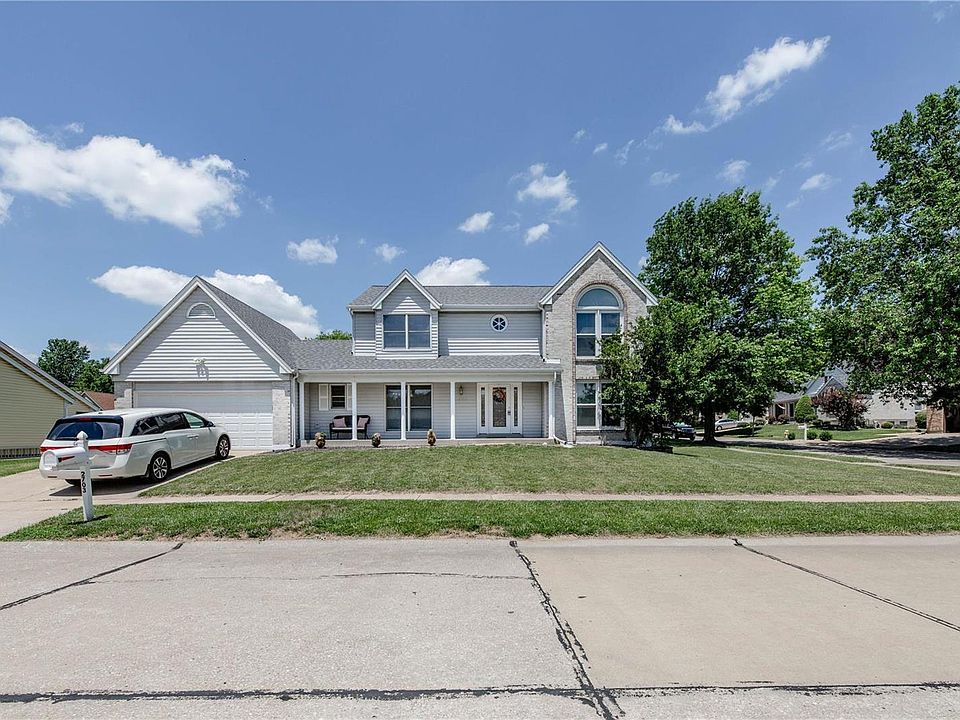 1st image of 2703 Storm Lake Dr