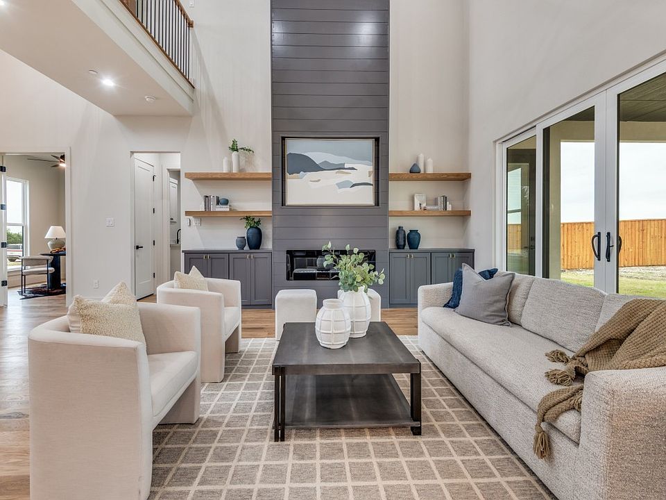 1st image of 455 Whispering Way