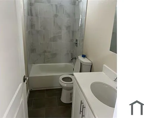5867 Towne Ave — Photo 5