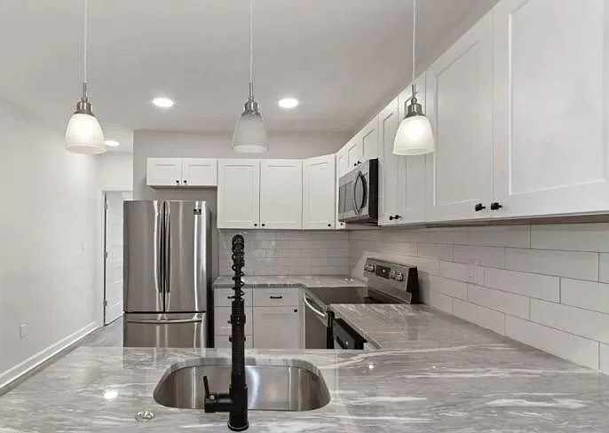 2 bed, 600 sqft, $1,500 — Photo 3