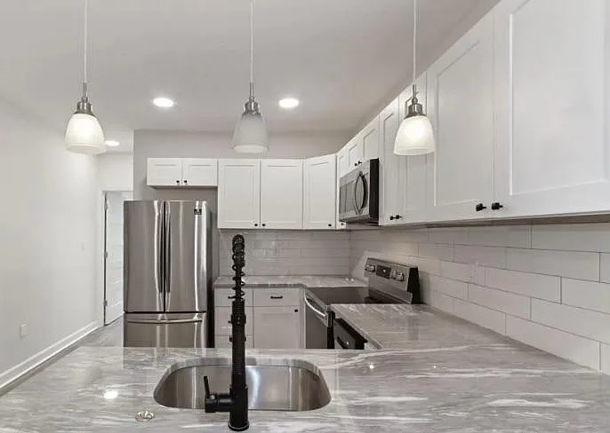 2117 N Front St #3 — Photo 3