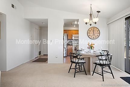 5th image of 612 Pheasant Ridge Rd