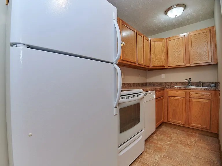 The Ridge Apartments & Townhomes — Photo 24